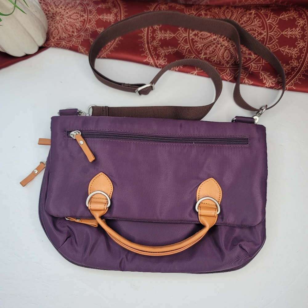 Twenty9five Convertible Crossbody Bag